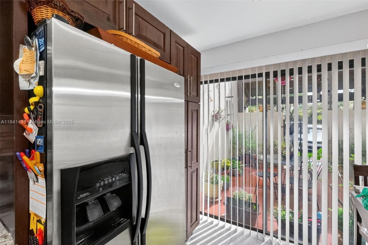 3402 Torremolinos Ave, Unit F-35, Doral, FL 33178 Photo