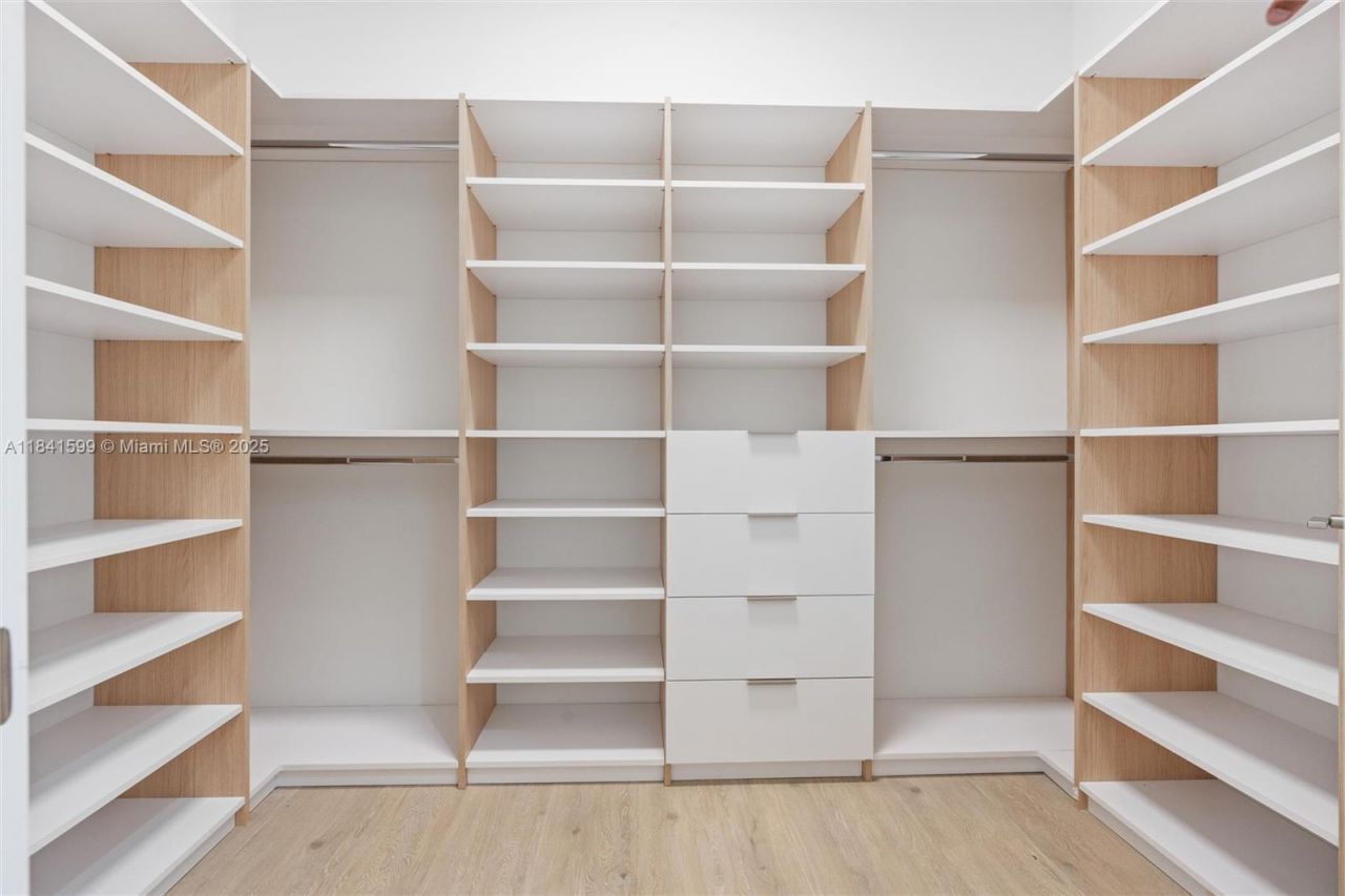 8231 SW 193rd Terrace, Miami, FL 33157 Photo