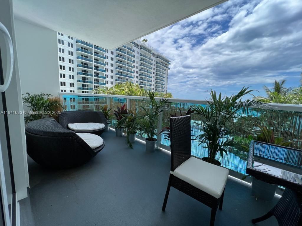 2301 Collins Ave, Unit 625, Miami Beach, FL 33139 Photo