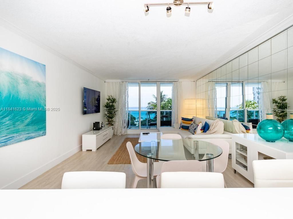 2301 Collins Ave, Unit 625, Miami Beach, FL 33139 Photo