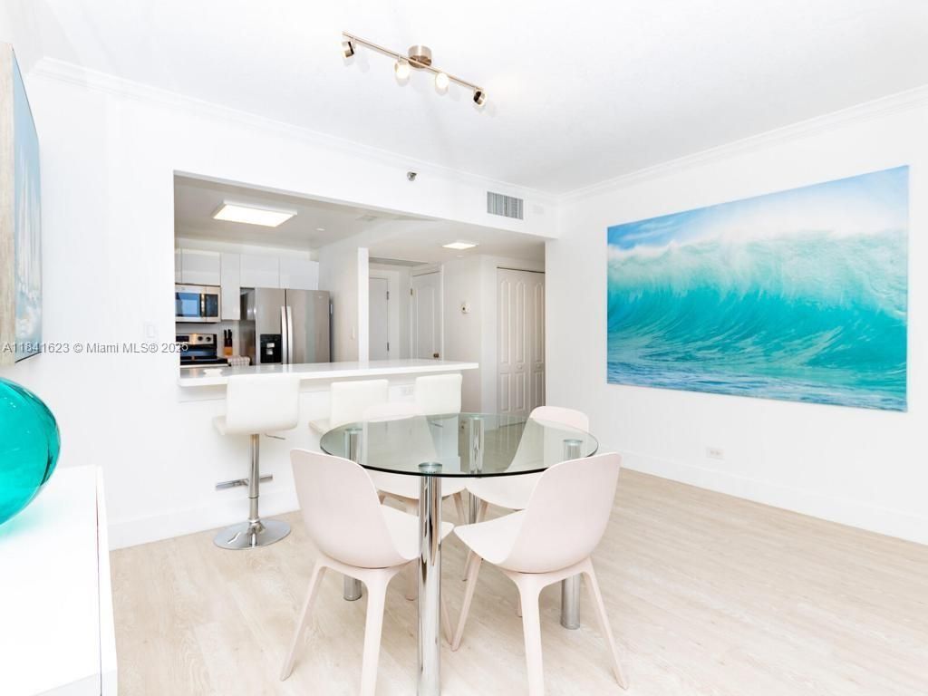 2301 Collins Ave, Unit 625, Miami Beach, FL 33139 Photo