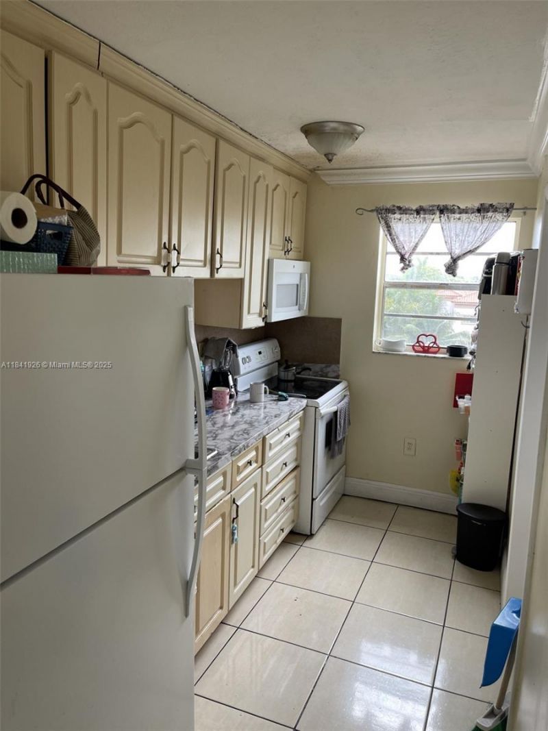 1312 NW 4th St, Unit 501, Miami, FL 33125 Photo