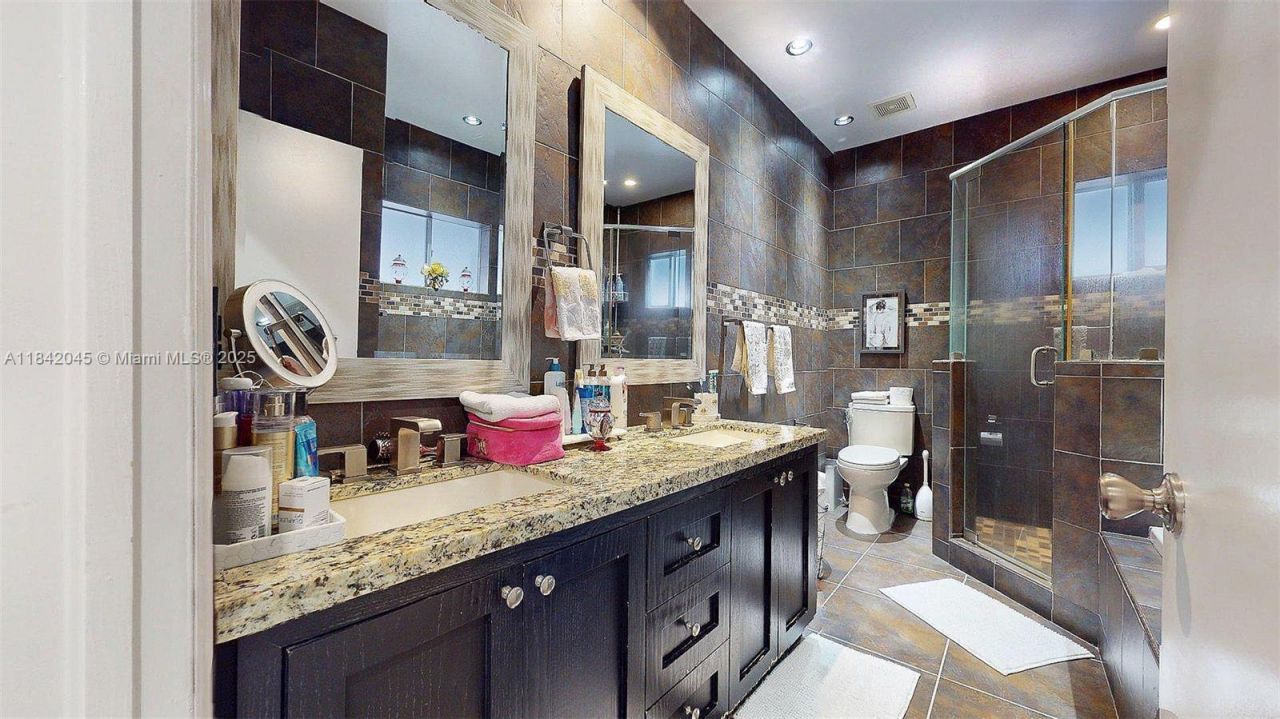 16247 SW 92 Ter, Unit A, Miami, FL 33196 Photo