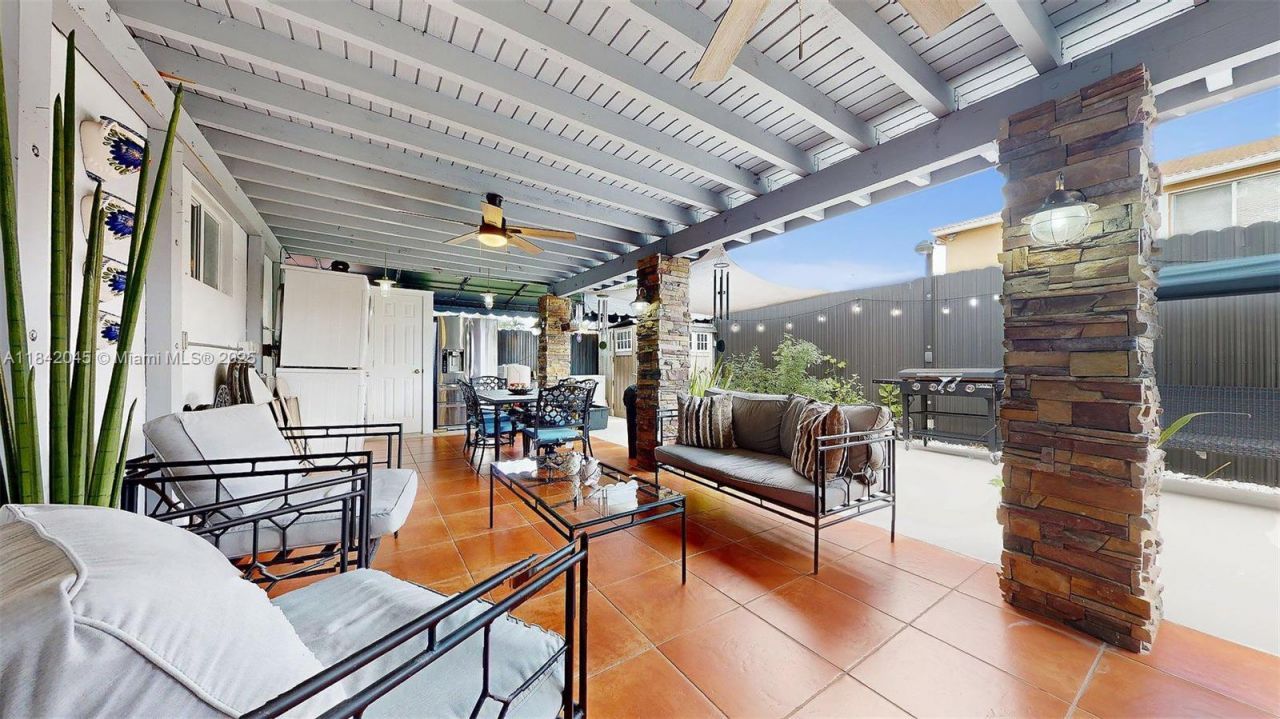 16247 SW 92 Ter, Unit A, Miami, FL 33196 Photo