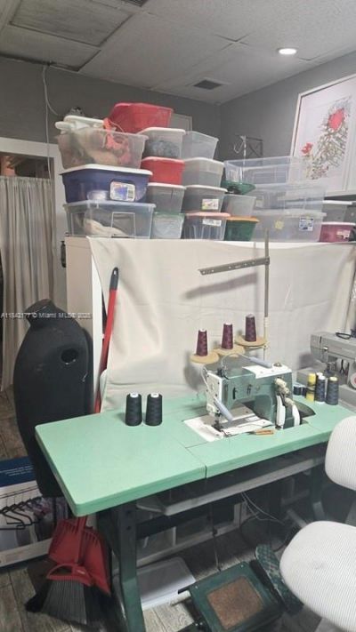 8275 W Broward Blvd, Plantation, FL 33324 Photo