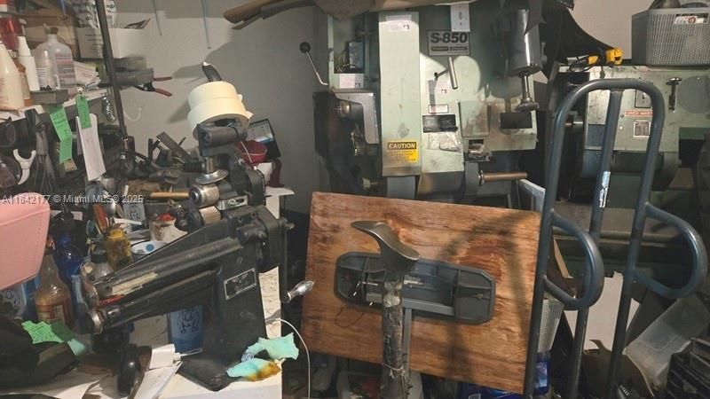 8275 W Broward Blvd, Plantation, FL 33324 Photo