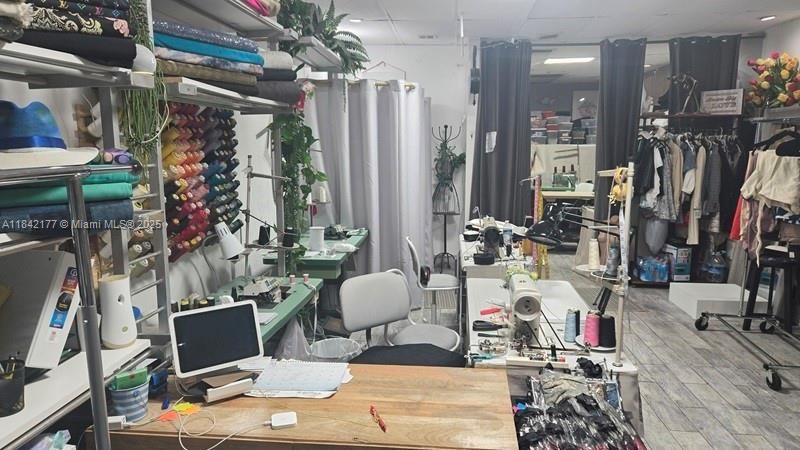 8275 W Broward Blvd, Plantation, FL 33324 Photo