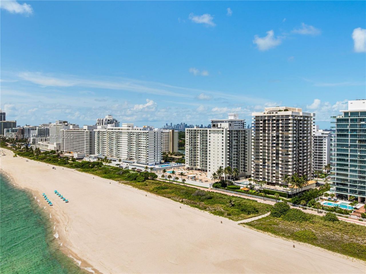 5757 Collins Ave, Unit PH-4, Miami Beach, FL 33140 Photo