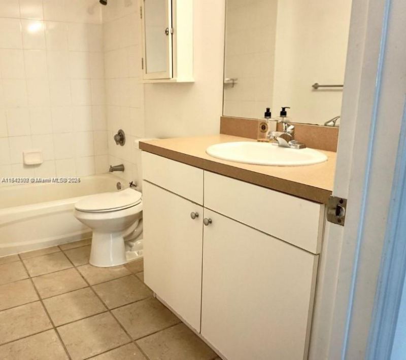 1250 S Miami Ave, Unit 2006, Miami, FL 33130 Photo