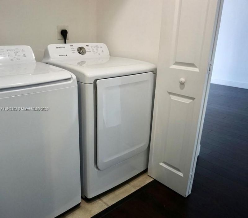 1250 S Miami Ave, Unit 2006, Miami, FL 33130 Photo