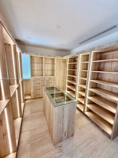 58 NE 45th St, Miami, FL 33137 Photo