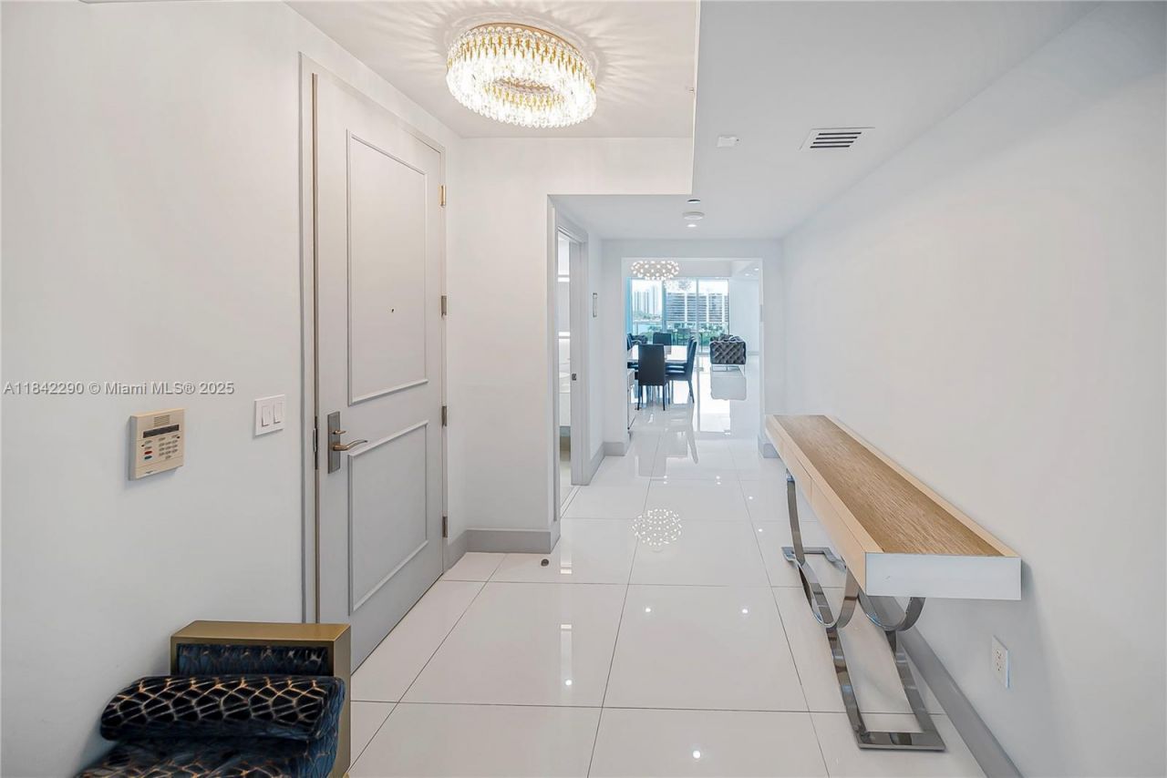 3301 NE 183rd St, Unit 1209, Aventura, FL 33160 Photo