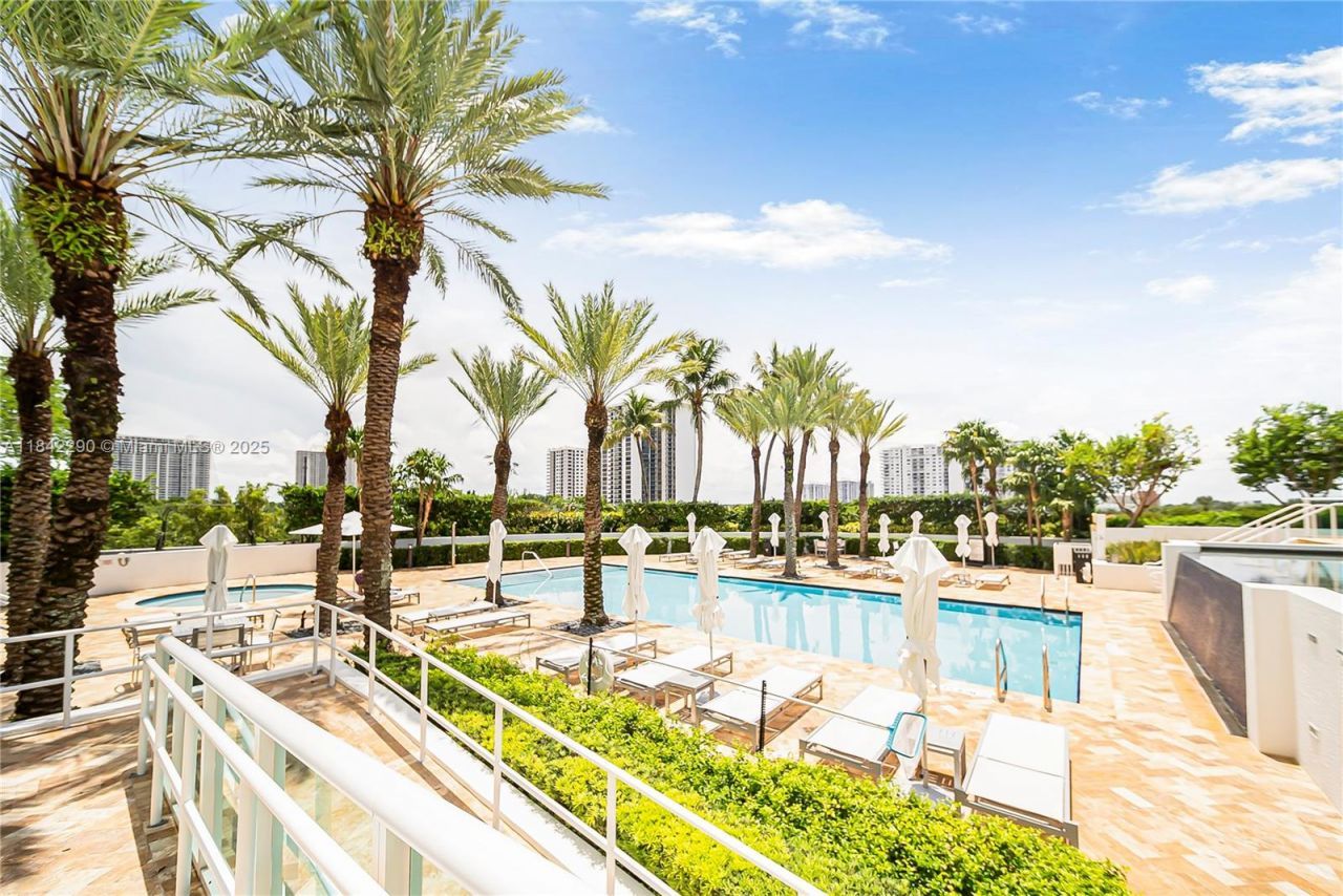 3301 NE 183rd St, Unit 1209, Aventura, FL 33160 Photo