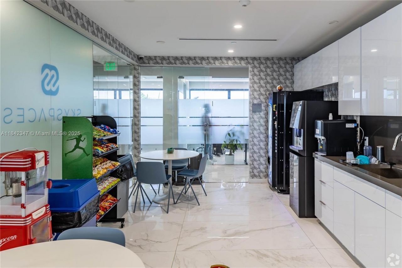 955 S Federal Hwy, Fort Lauderdale, FL 33316 Photo