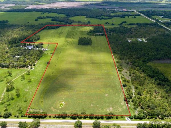 1432 SILVER LAKE RD, Labelle, FL 33935