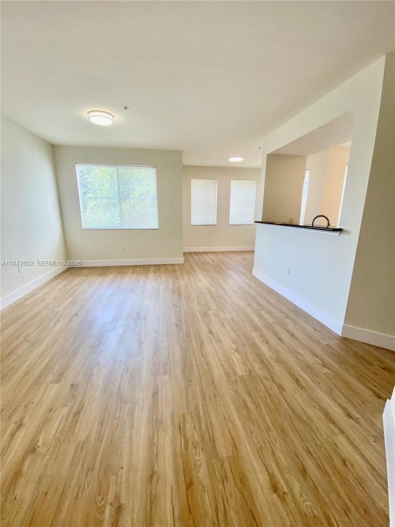 11032 Legacy Dr, Unit 305, Palm Beach Gardens, FL 33410 Photo