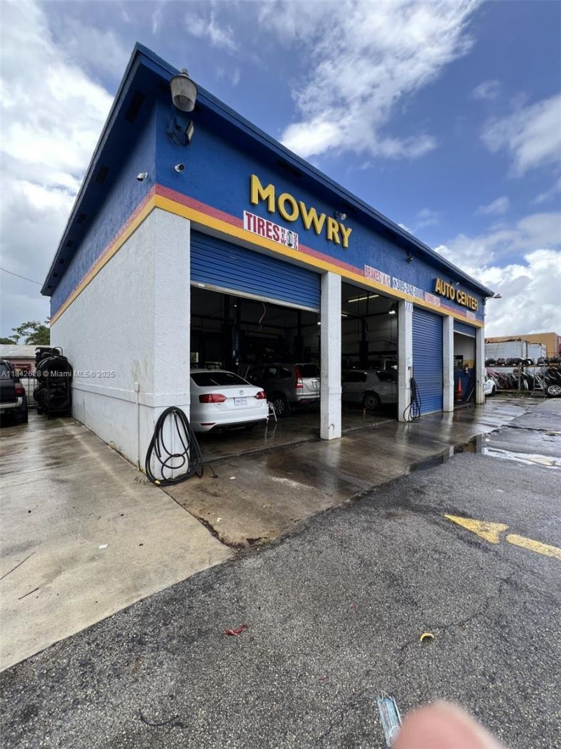 777 W Mowry Dr, Homestead, FL 33030 Photo