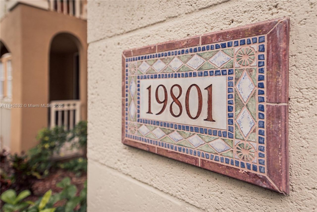 19801 E Country Club Dr, Unit 4303, Aventura, FL 33180 Photo