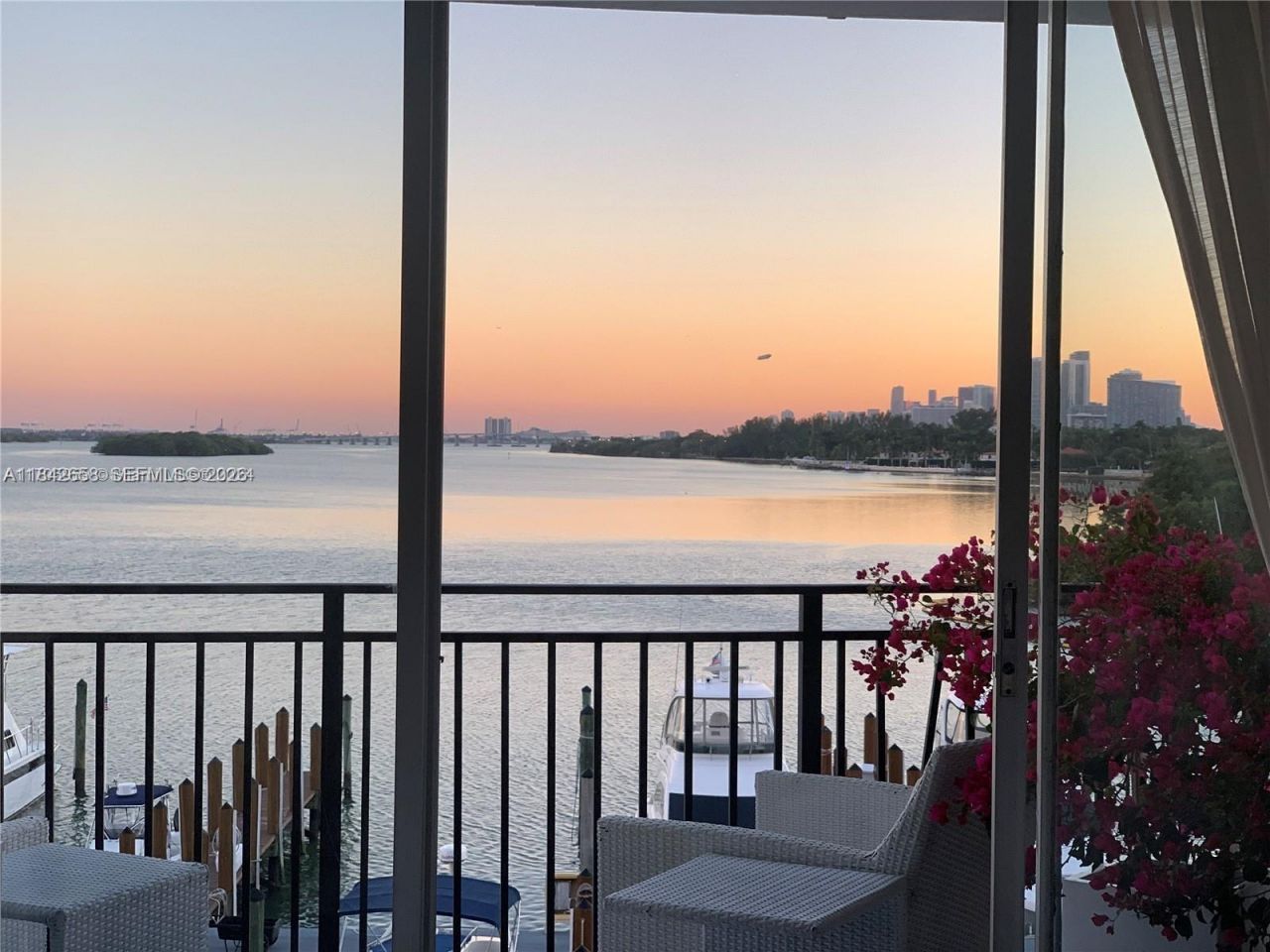 770 NE 69th St, Unit 4H, Miami, FL 33138 Photo