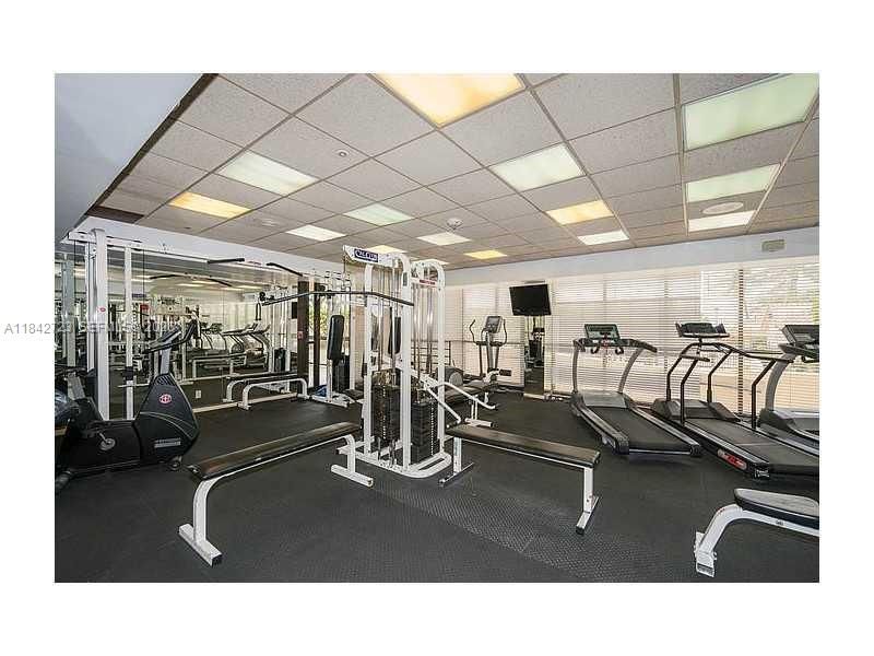 2555 Collins Ave, Unit PH214, Miami Beach, FL 33140 Photo