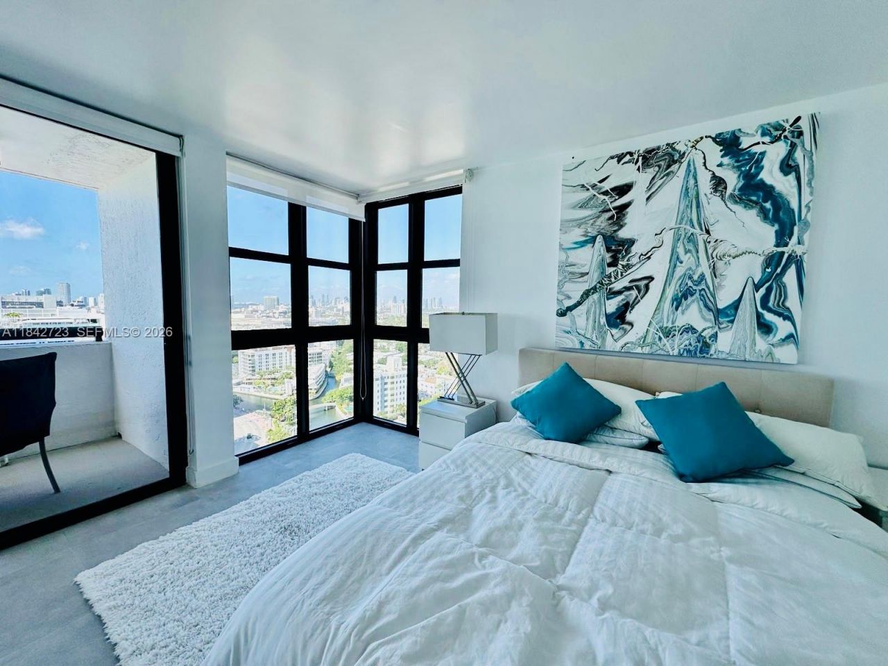 2555 Collins Ave, Unit PH214, Miami Beach, FL 33140 Photo