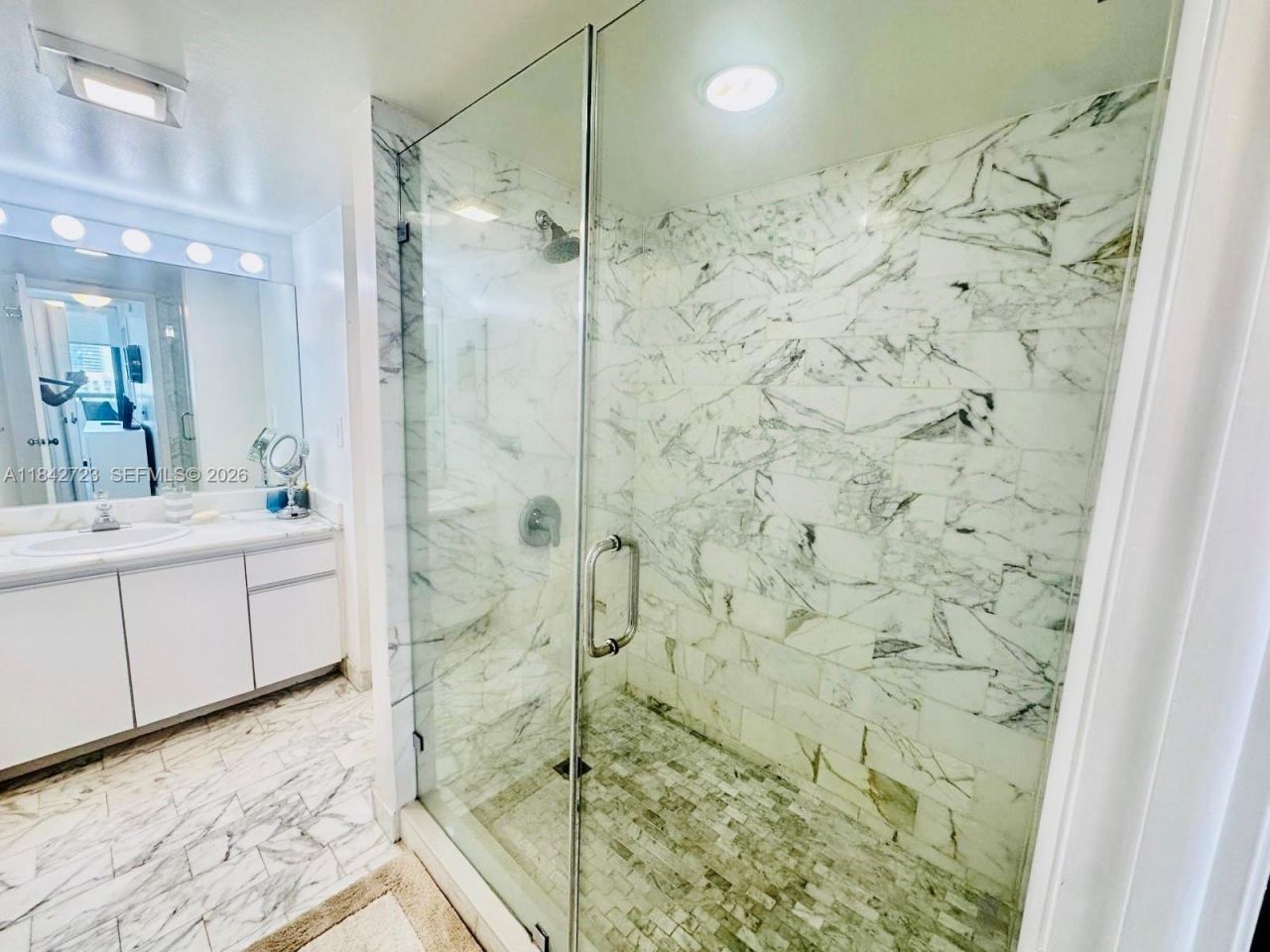 2555 Collins Ave, Unit PH214, Miami Beach, FL 33140 Photo