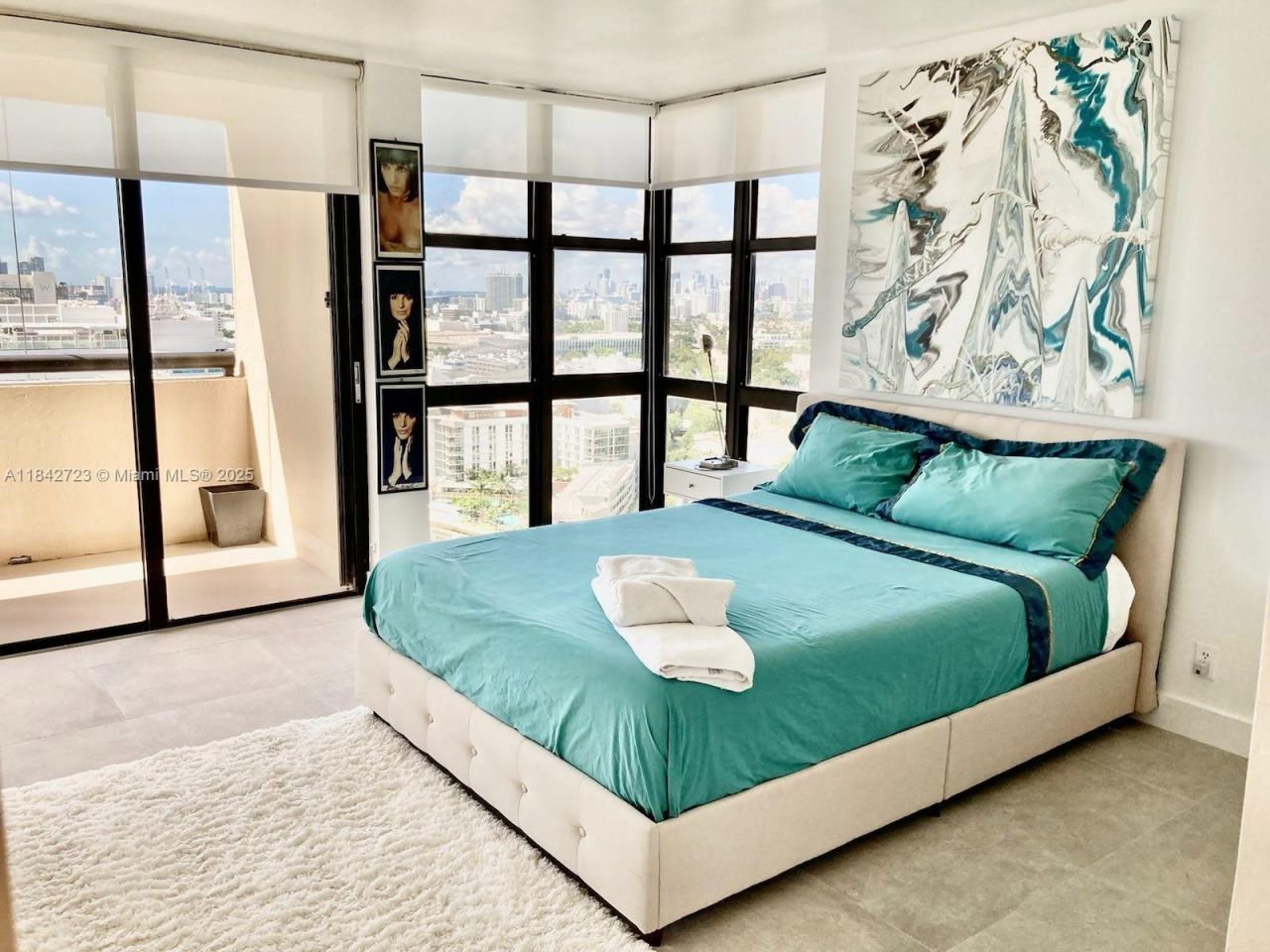 2555 Collins Ave, Unit PH214, Miami Beach, FL 33140 Photo