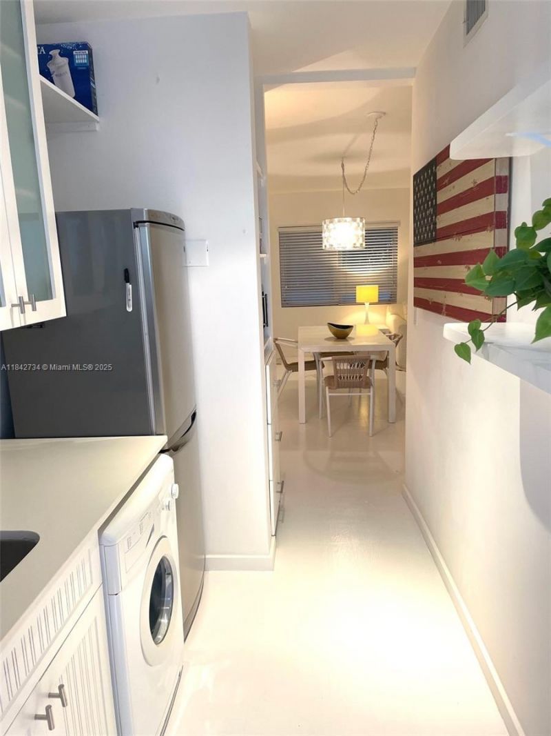 1616 Euclid Ave, Unit 14, Miami Beach, FL 33139 Photo