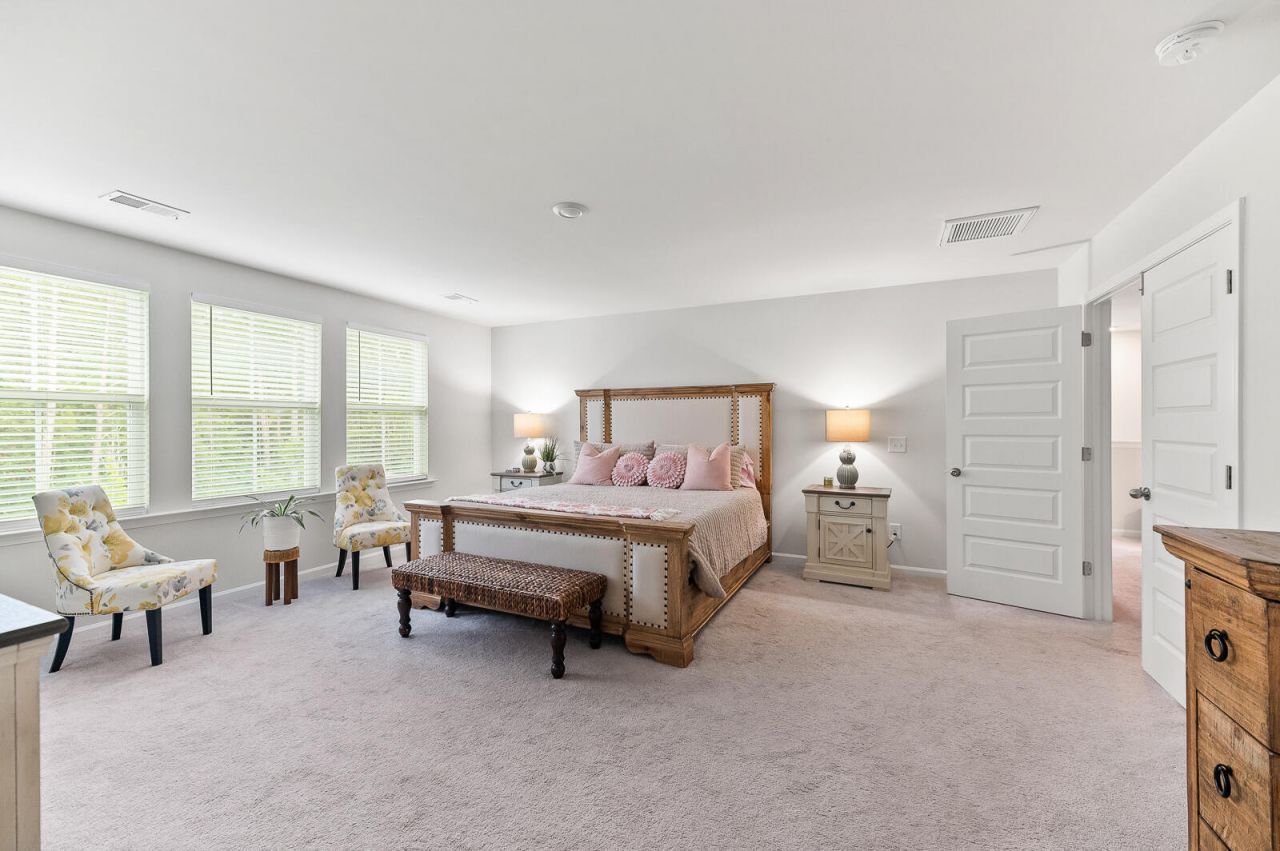 128 Red Bluff Street Photo 12