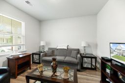 128 Red Bluff Street photo 4