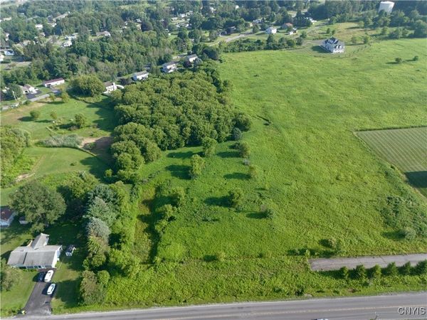 9046 Tibbits, New Hartford, NY 13413