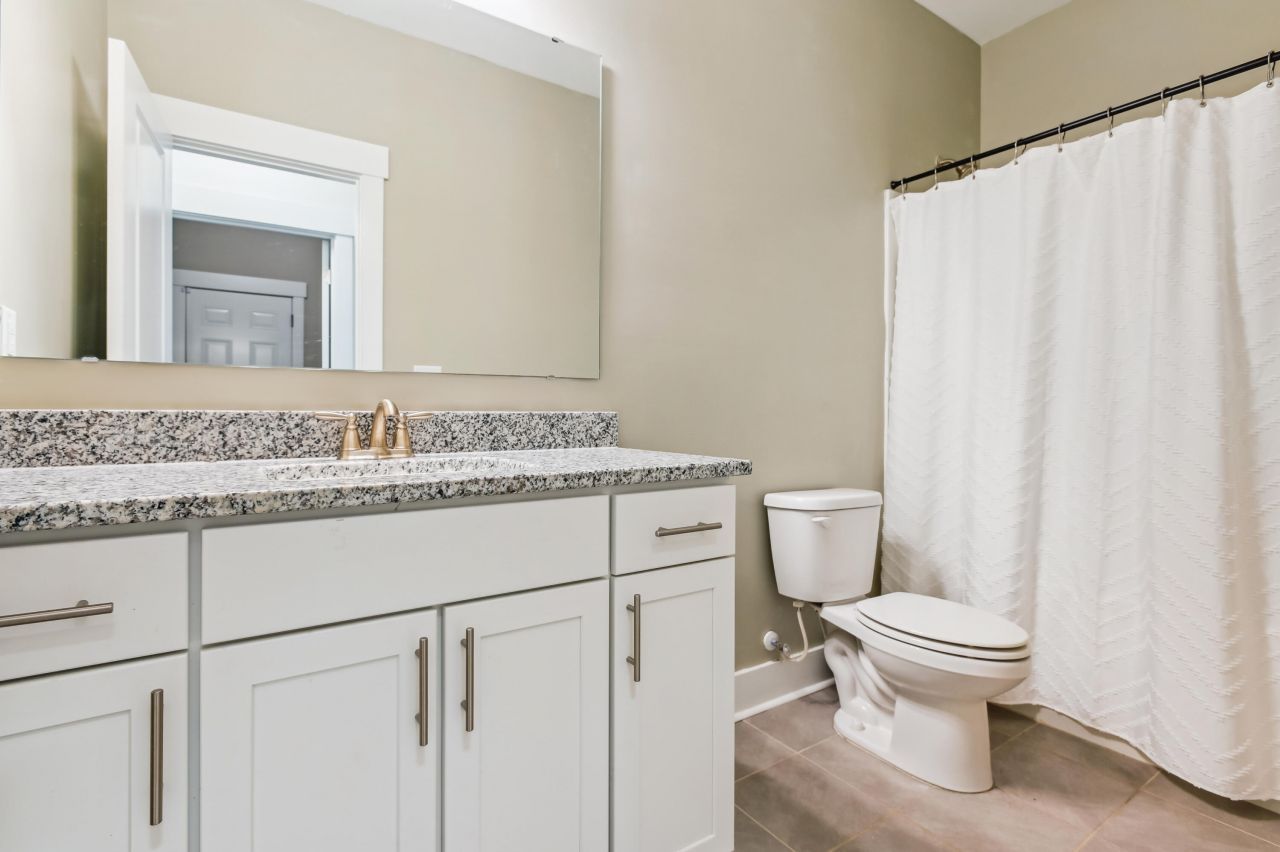 206 Almond Court Photo 18