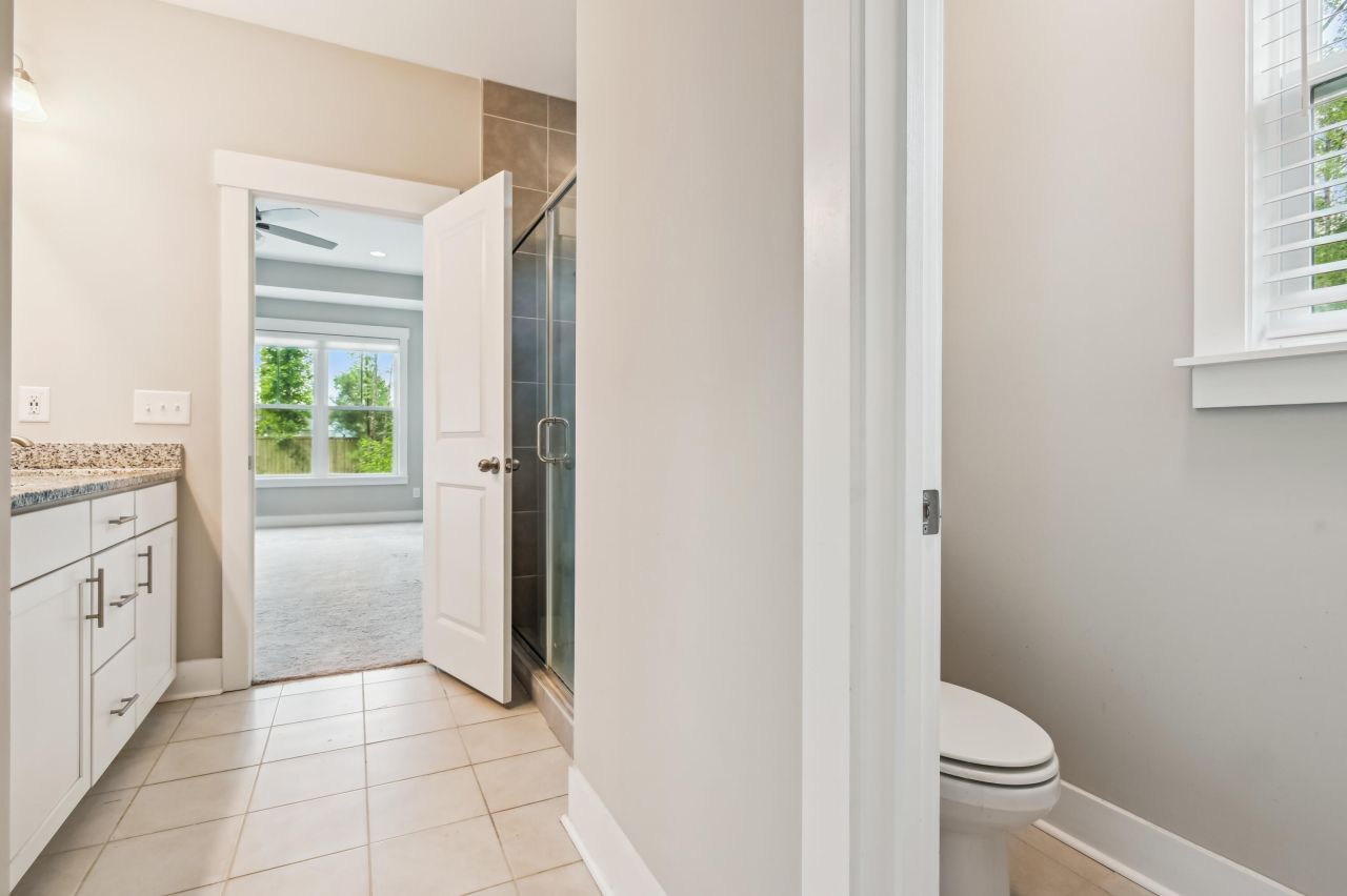 206 Almond Court Photo 29