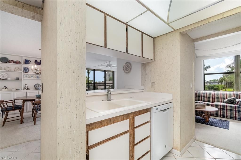 3490 N Key Dr, Unit C210, North Fort Myers, FL 33903 Photo