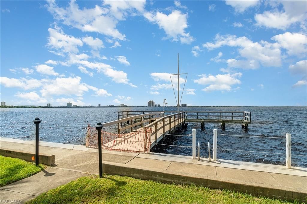 3490 N Key Dr, Unit C210, North Fort Myers, FL 33903 Photo