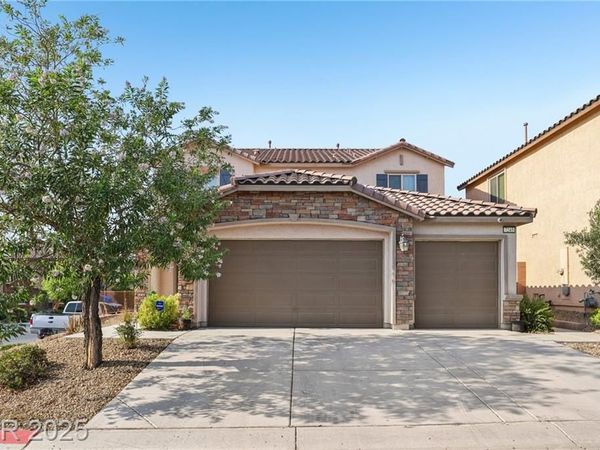 7245 Blooming Jasmine Avenue, Las Vegas, NV 89117