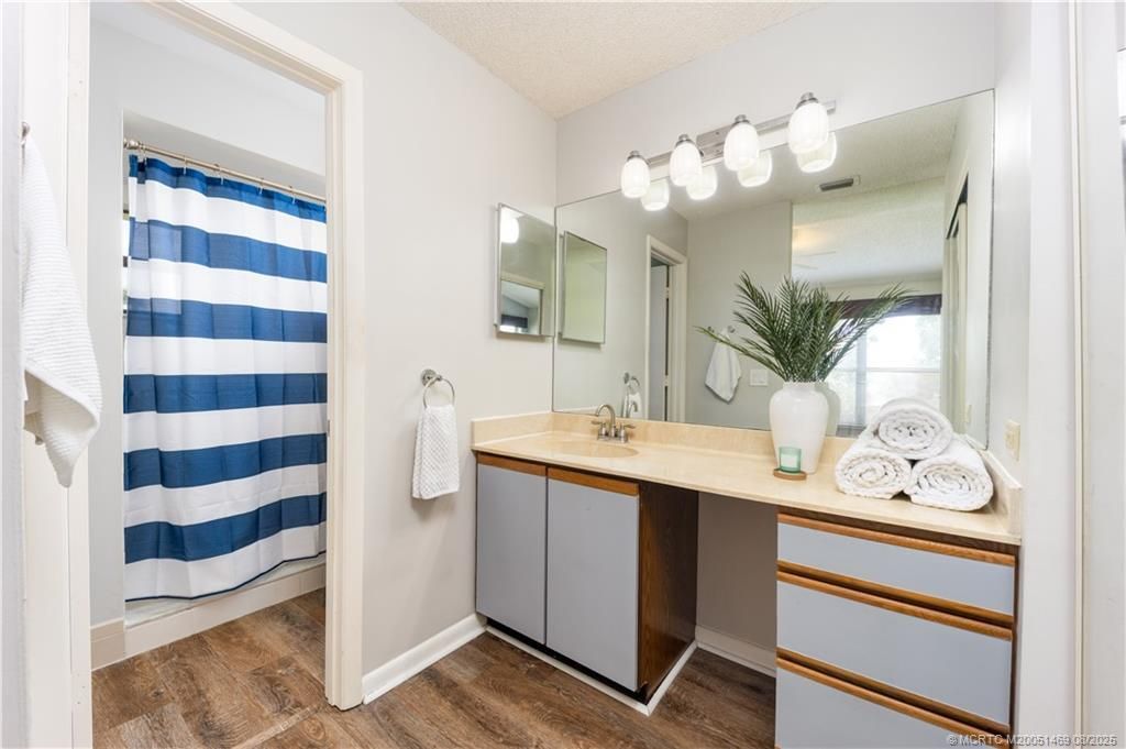 3931 SW Greenwood Way, Unit 1H, Palm City, FL 34990 Photo