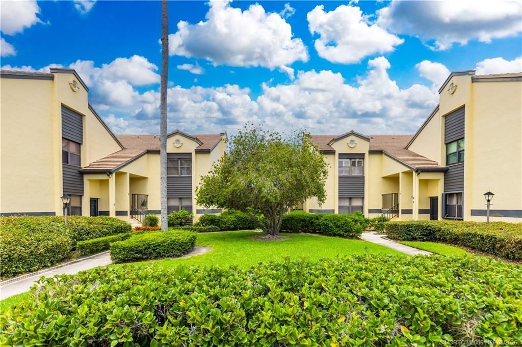 3931 SW Greenwood Way, Unit 1H, Palm City, FL 34990 Photo