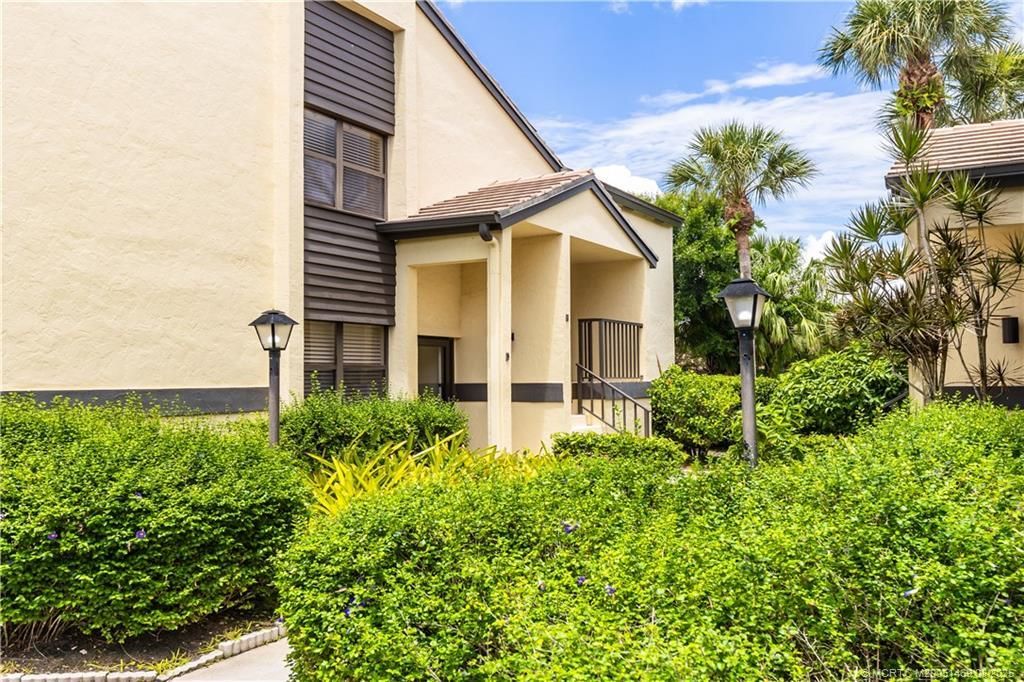 3931 SW Greenwood Way, Unit 1H, Palm City, FL 34990 Photo