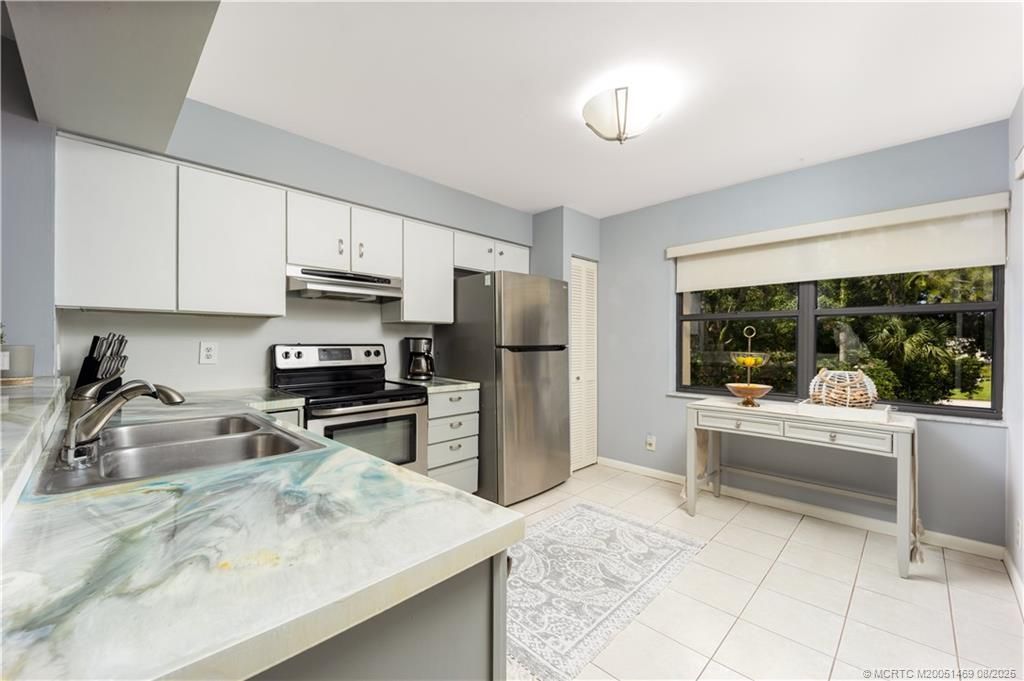 3931 SW Greenwood Way, Unit 1H, Palm City, FL 34990 Photo