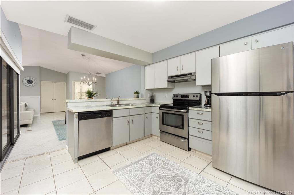 3931 SW Greenwood Way, Unit 1H, Palm City, FL 34990 Photo