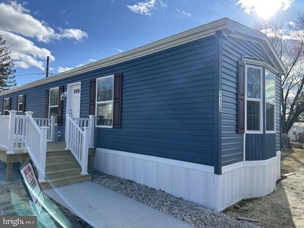 215 JAMIE LANE, SADSBURYVILLE, PA 19369