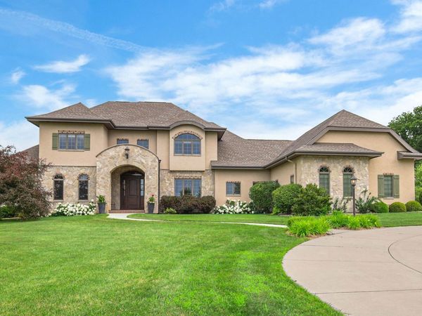 596 Hillcrest Lane, Brooklyn, WI 53521