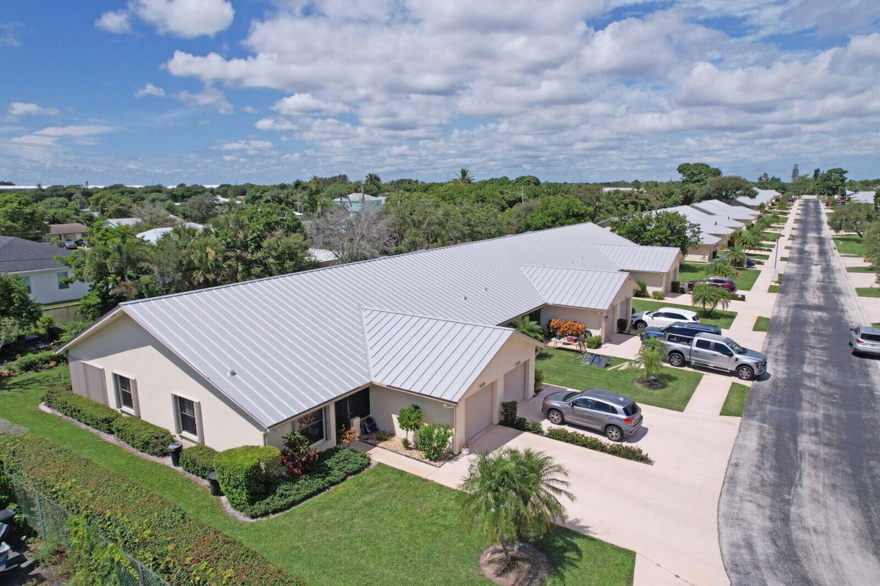 7655 SE Sugar Sand Circle, Hobe Sound, FL 33455 Photo