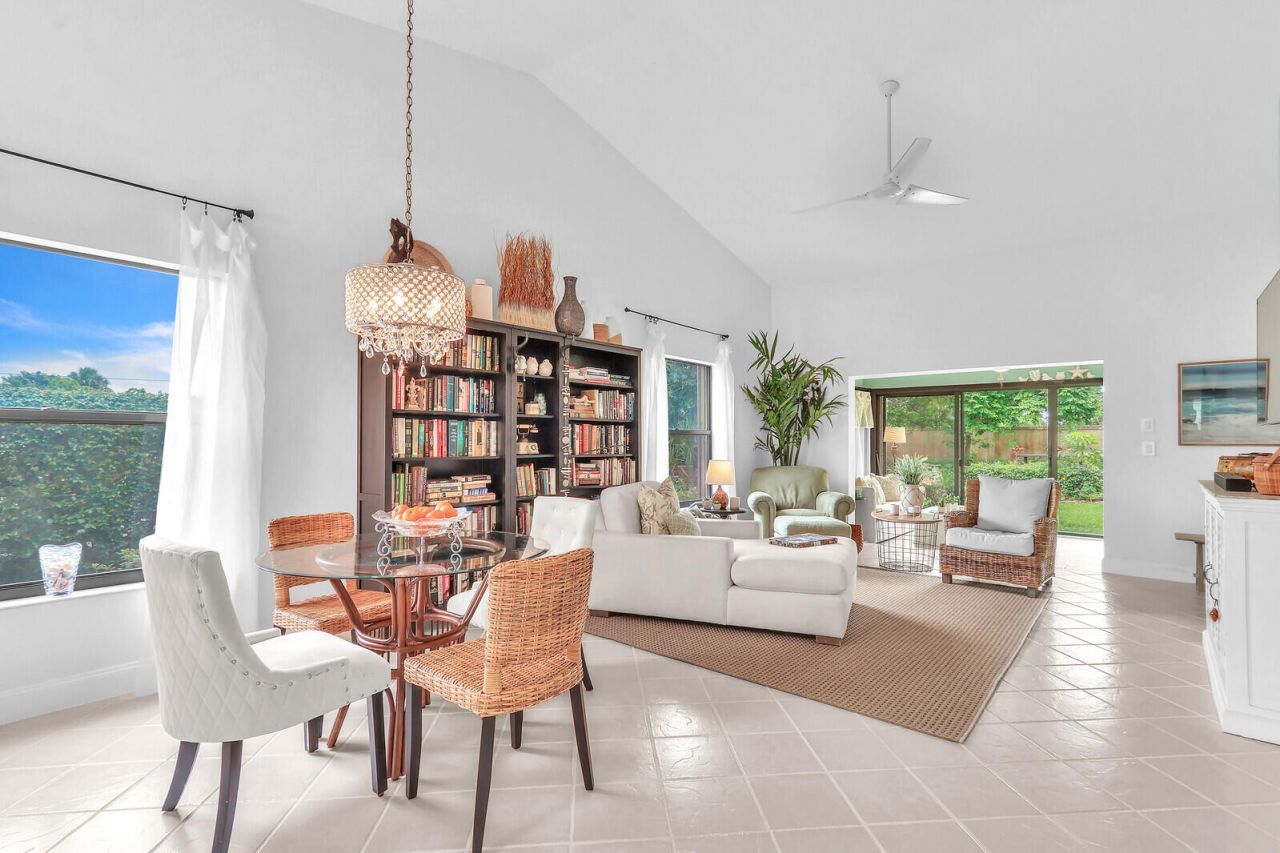 7655 SE Sugar Sand Circle, Hobe Sound, FL 33455 Photo