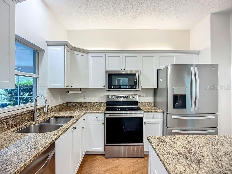 1103 Woodview Way, Bradenton, FL 34212 Photo