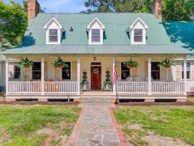 481 Cantey Ln, Camden, SC 29020