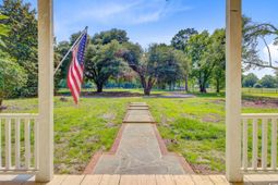 481 Cantey Ln photo 4