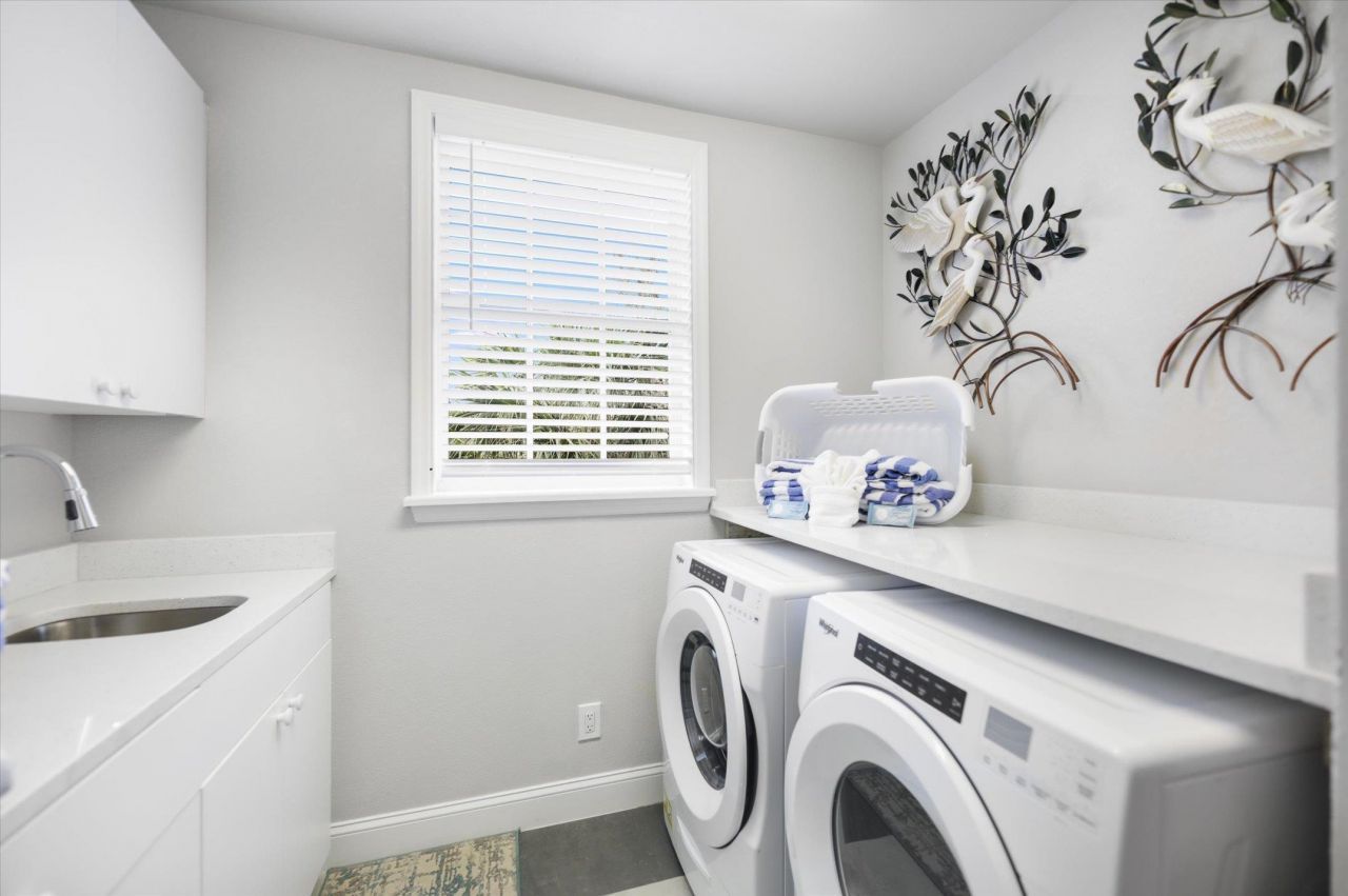 1124 Longifolia Court, Captiva, FL 33924 Photo