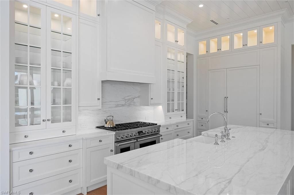 6285 Highcroft Dr, Naples, FL 34119 Photo